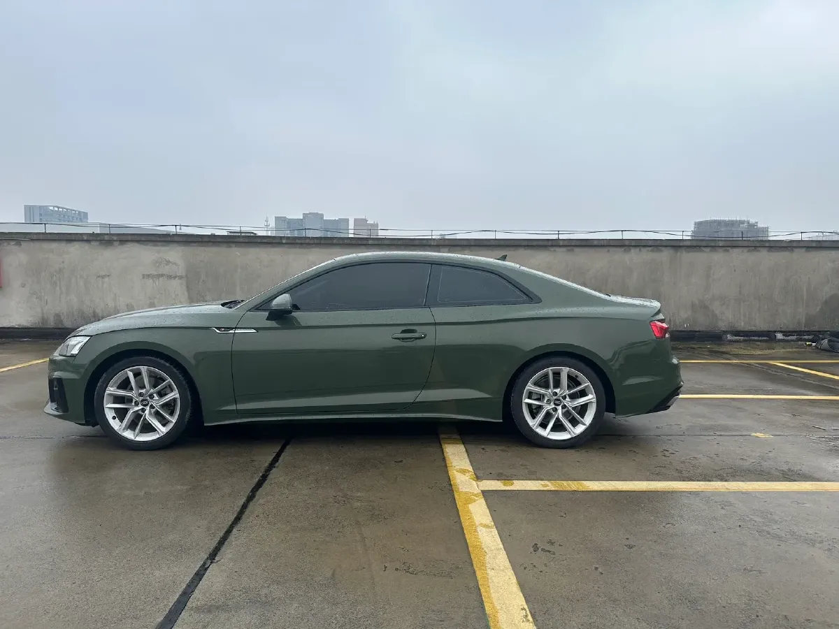 2021 Audi A5 2.0T 204HP L4 7DCT,autocango,china used car exporter,china ev exporter,chinese used car exporter,chinese used ev exporter