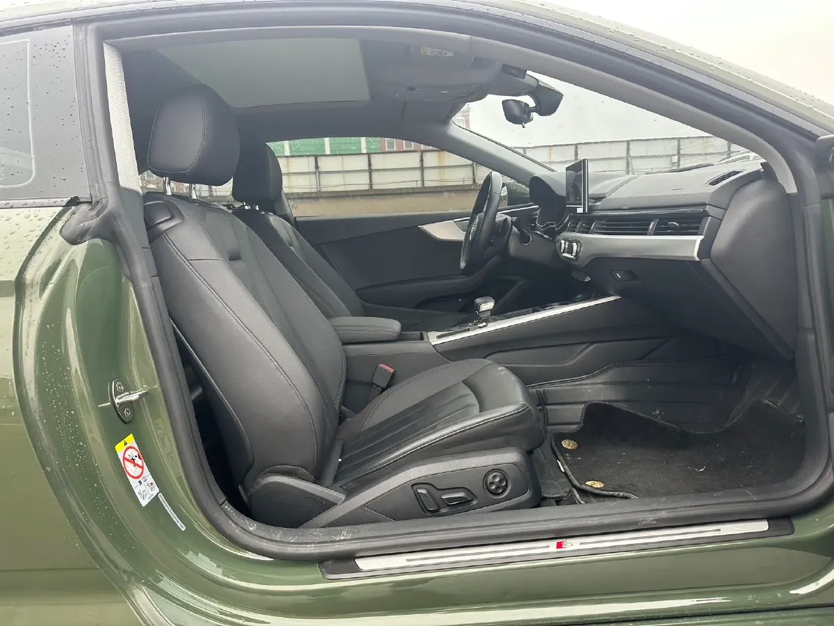 2021 Audi A5 2.0T 204HP L4 7DCT,autocango,china used car exporter,china ev exporter,chinese used car exporter,chinese used ev exporter