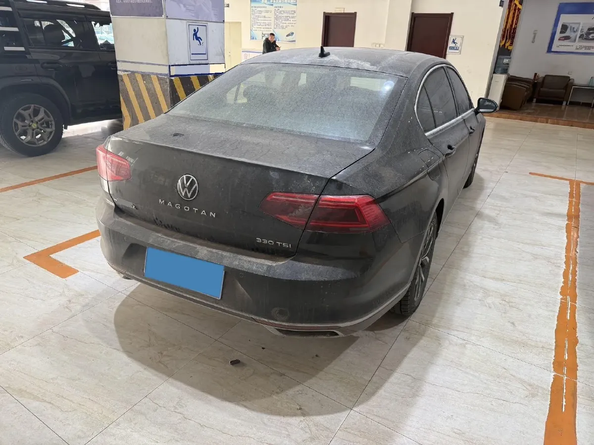 2020 Volkswagen Magotan 2.0T 186HP L4 7DCT,autocango,china used car exporter,china ev exporter,chinese used car exporter,chinese used ev exporter