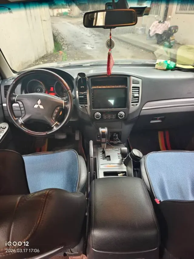 2016 Mitsubishi Pajero 3.0L 174HP V6 5AT,autocango,china used car exporter,china ev exporter,chinese used car exporter,chinese used ev exporter