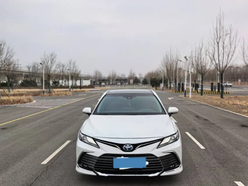 2023 Toyota Camry 2.5L 178HP L4 E-CVT Hybrid,autocango,china used car exporter,china ev exporter,chinese used car exporter,chinese used ev exporter