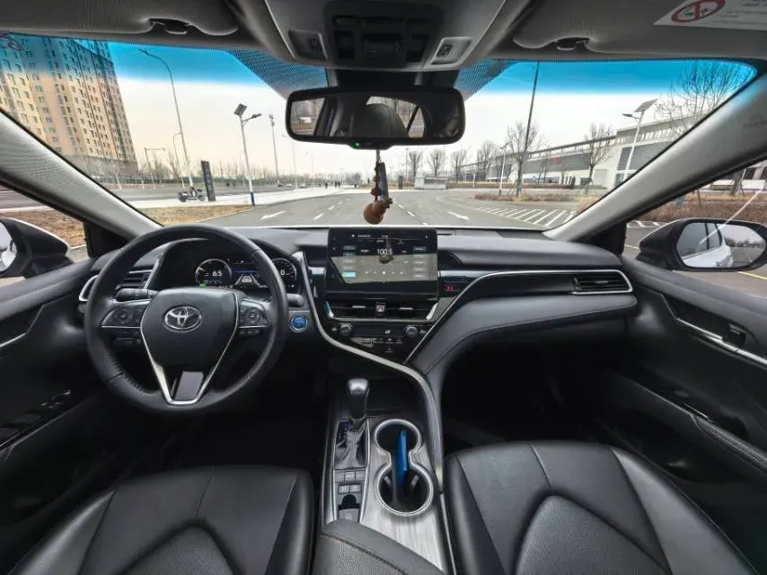 2023 Toyota Camry 2.5L 178HP L4 E-CVT Hybrid,autocango,china used car exporter,china ev exporter,chinese used car exporter,chinese used ev exporter