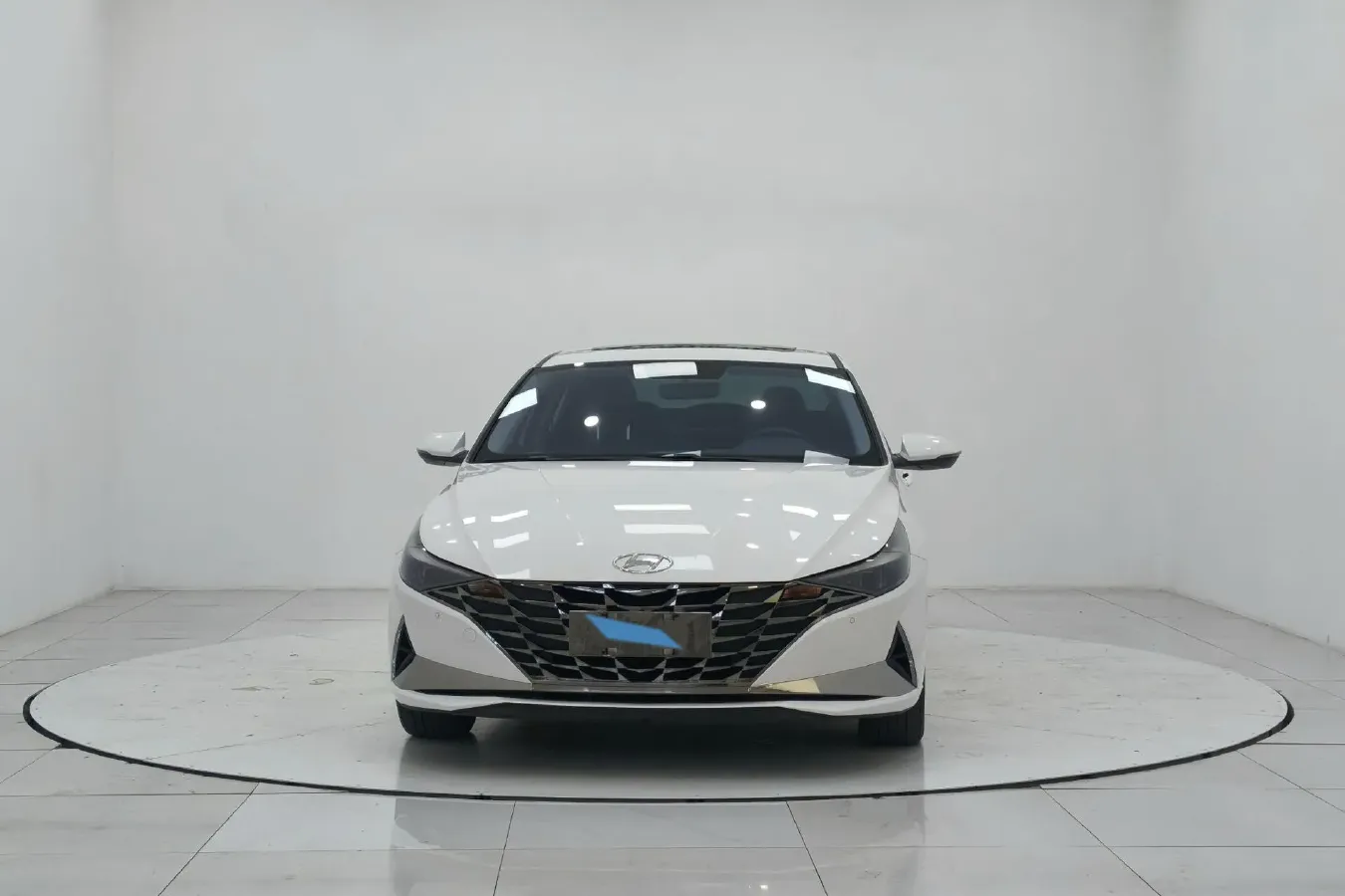 2022 Hyundai Elantra 1.5L 115HP L4 CVT,autocango,china used car exporter,china ev exporter,chinese used car exporter,chinese used ev exporter