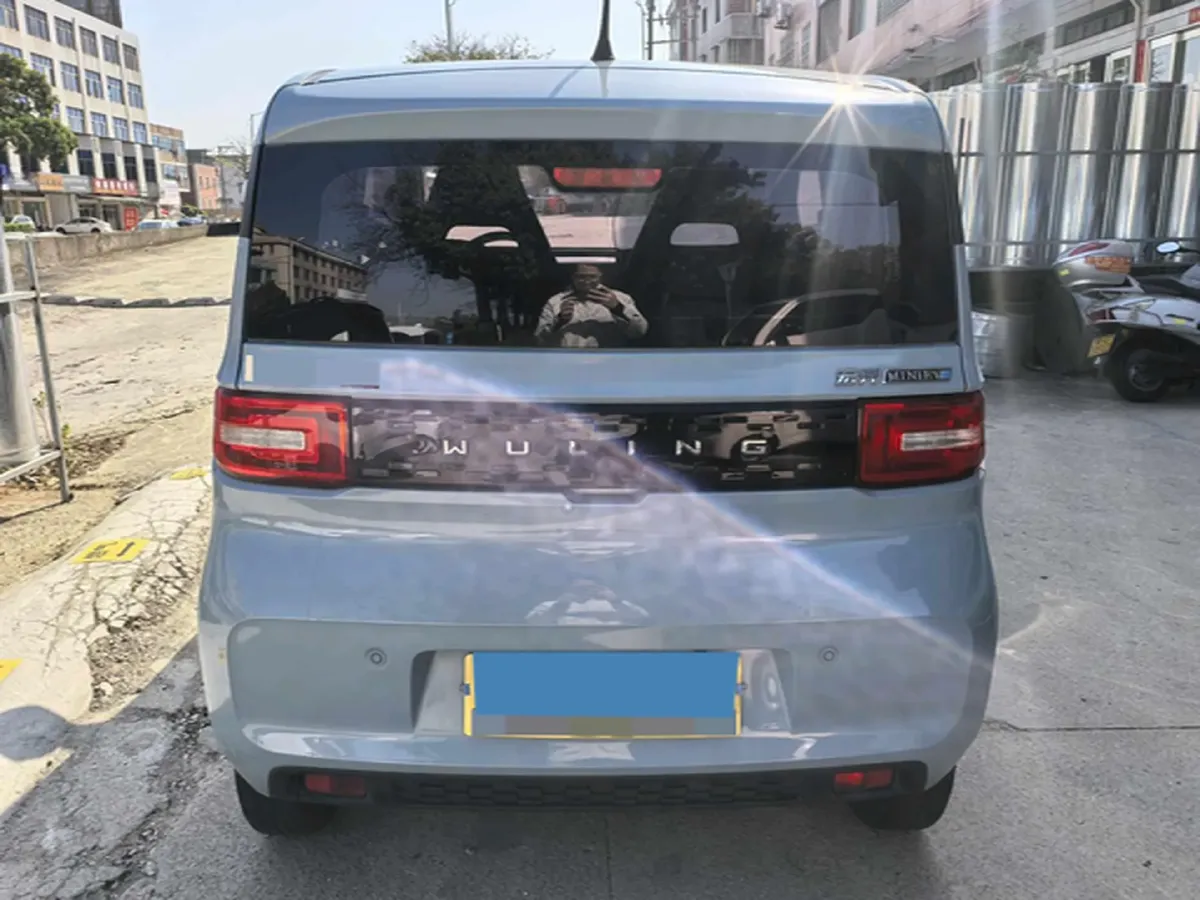 2020 WuLing HongGuang MINI EV BEV 13.8KWH,autocango,china used car exporter,china ev exporter,chinese used car exporter,chinese used ev exporter