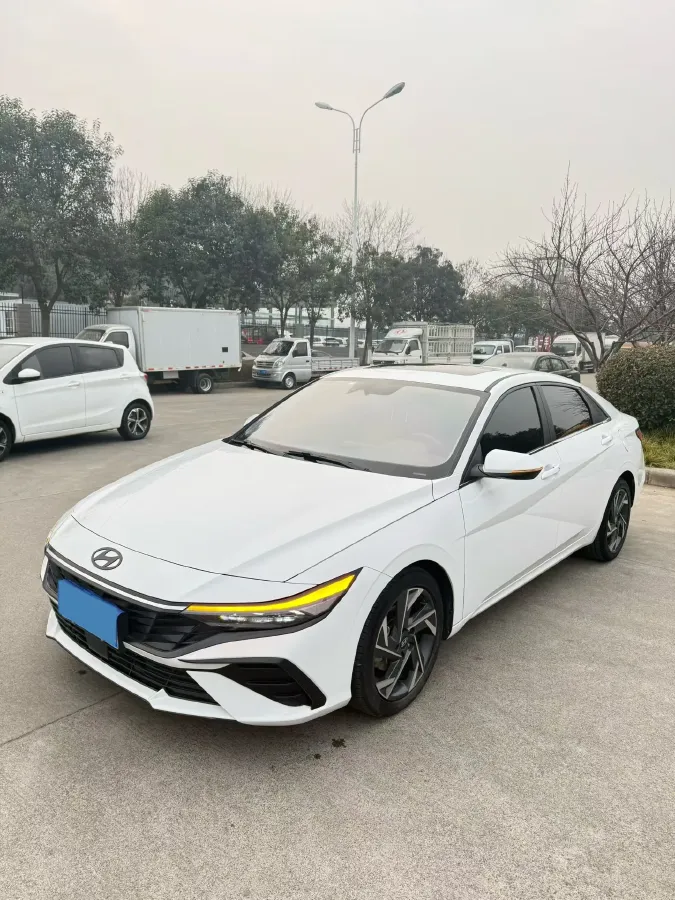 2023 Hyundai Elantra 1.5L 115HP L4 CVT,autocango,china used car exporter,china ev exporter,chinese used car exporter,chinese used ev exporter
