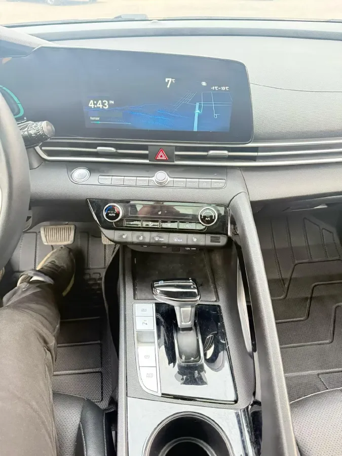 2023 Hyundai Elantra 1.5L 115HP L4 CVT,autocango,china used car exporter,china ev exporter,chinese used car exporter,chinese used ev exporter