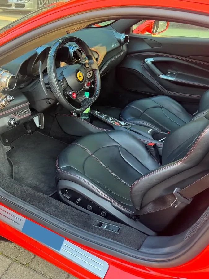 2019 Aston Martin DB11 5.2T 639HP V12 8AT,autocango,china used car exporter,china ev exporter,chinese used car exporter,chinese used ev exporter