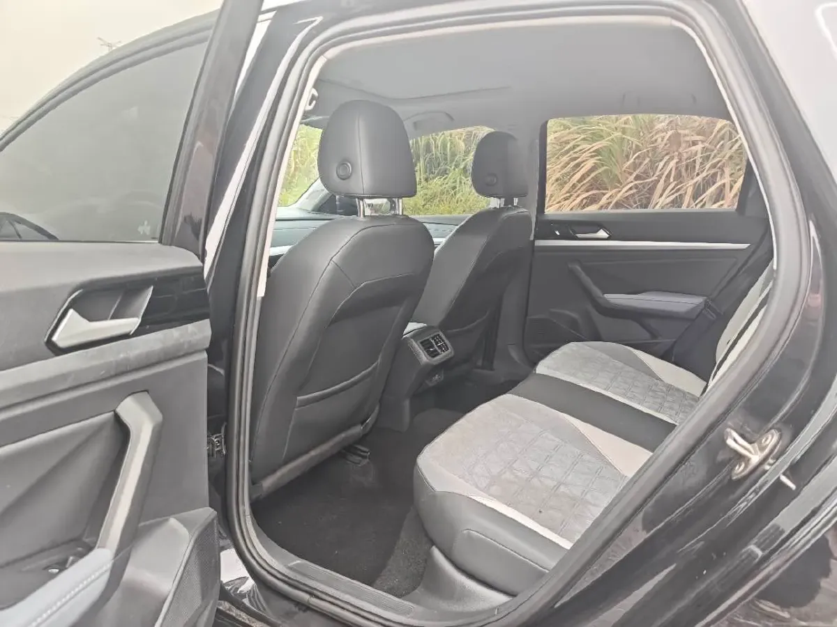 2023 Volkswagen Lavida 1.5L 113HP L4 6AT,autocango,china used car exporter,china ev exporter,chinese used car exporter,chinese used ev exporter