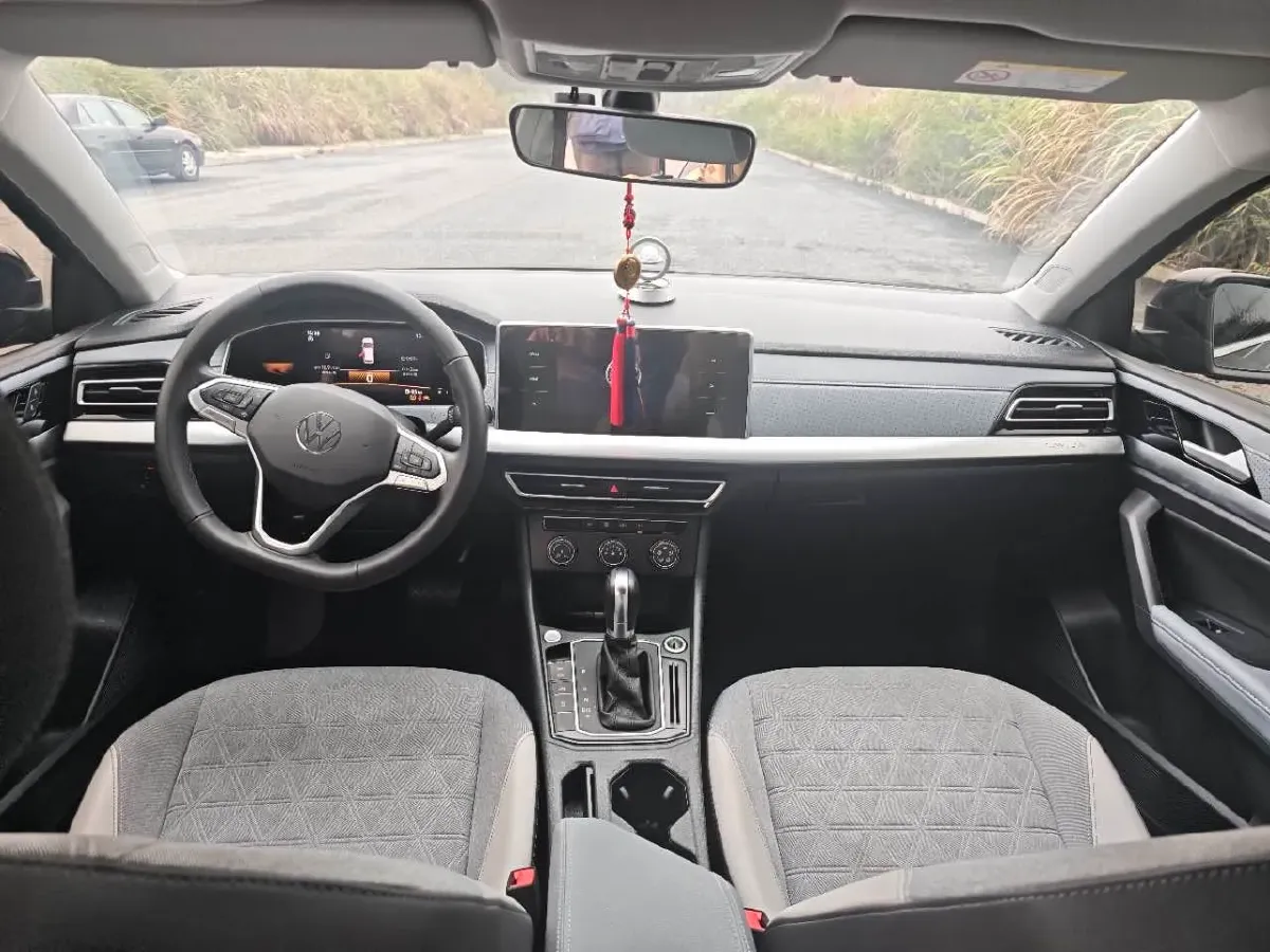 2023 Volkswagen Lavida 1.5L 113HP L4 6AT,autocango,china used car exporter,china ev exporter,chinese used car exporter,chinese used ev exporter