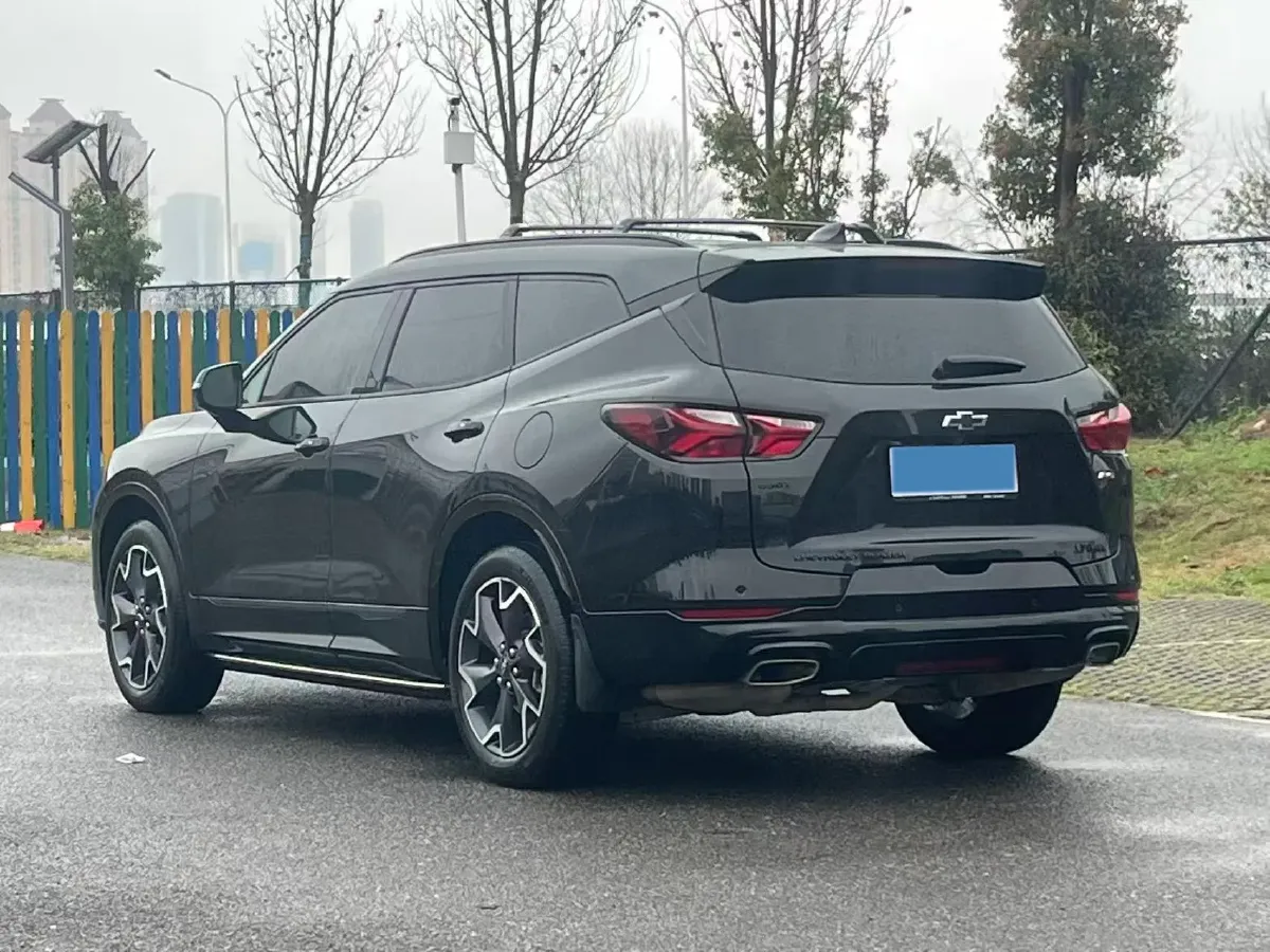 2020 Chevrolet Blazer 2.0T 237HP L4 9AT,autocango,china used car exporter,china ev exporter,chinese used car exporter,chinese used ev exporter