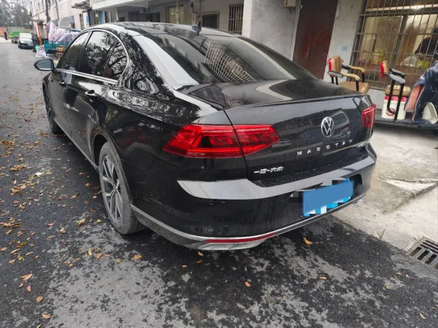 2020 Volkswagen Magotan 2.0T 186HP L4 7DCT,autocango,china used car exporter,china ev exporter,chinese used car exporter,chinese used ev exporter