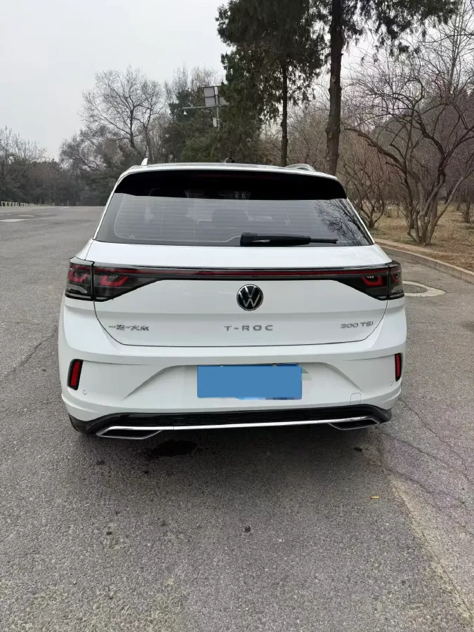 2023 Volkswagen T-Roc 1.5T 160HP L4 7DCT,autocango,china used car exporter,china ev exporter,chinese used car exporter,chinese used ev exporter