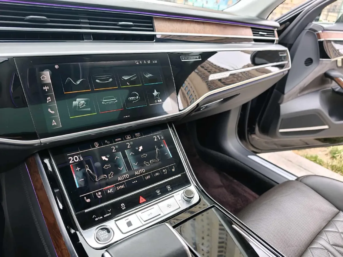 2021 Audi A8 3.0T 340HP V6 8AT,autocango,china used car exporter,china ev exporter,chinese used car exporter,chinese used ev exporter
