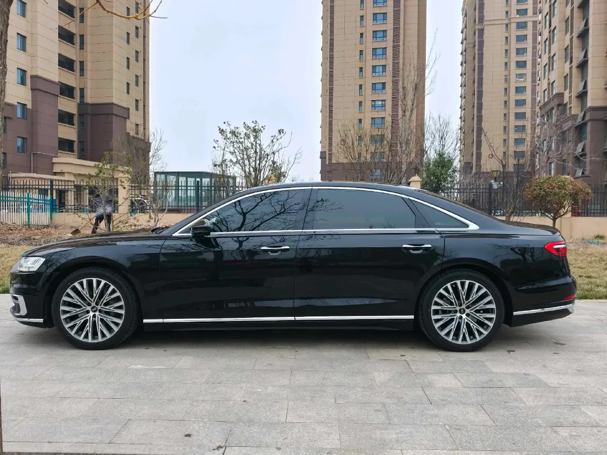 2021 Audi A8 3.0T 340HP V6 8AT,autocango,china used car exporter,china ev exporter,chinese used car exporter,chinese used ev exporter