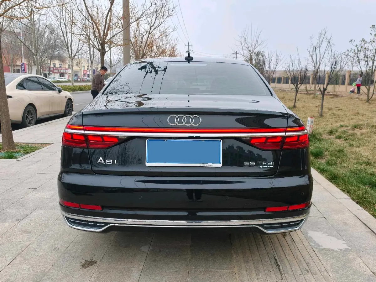 2021 Audi A8 3.0T 340HP V6 8AT,autocango,china used car exporter,china ev exporter,chinese used car exporter,chinese used ev exporter