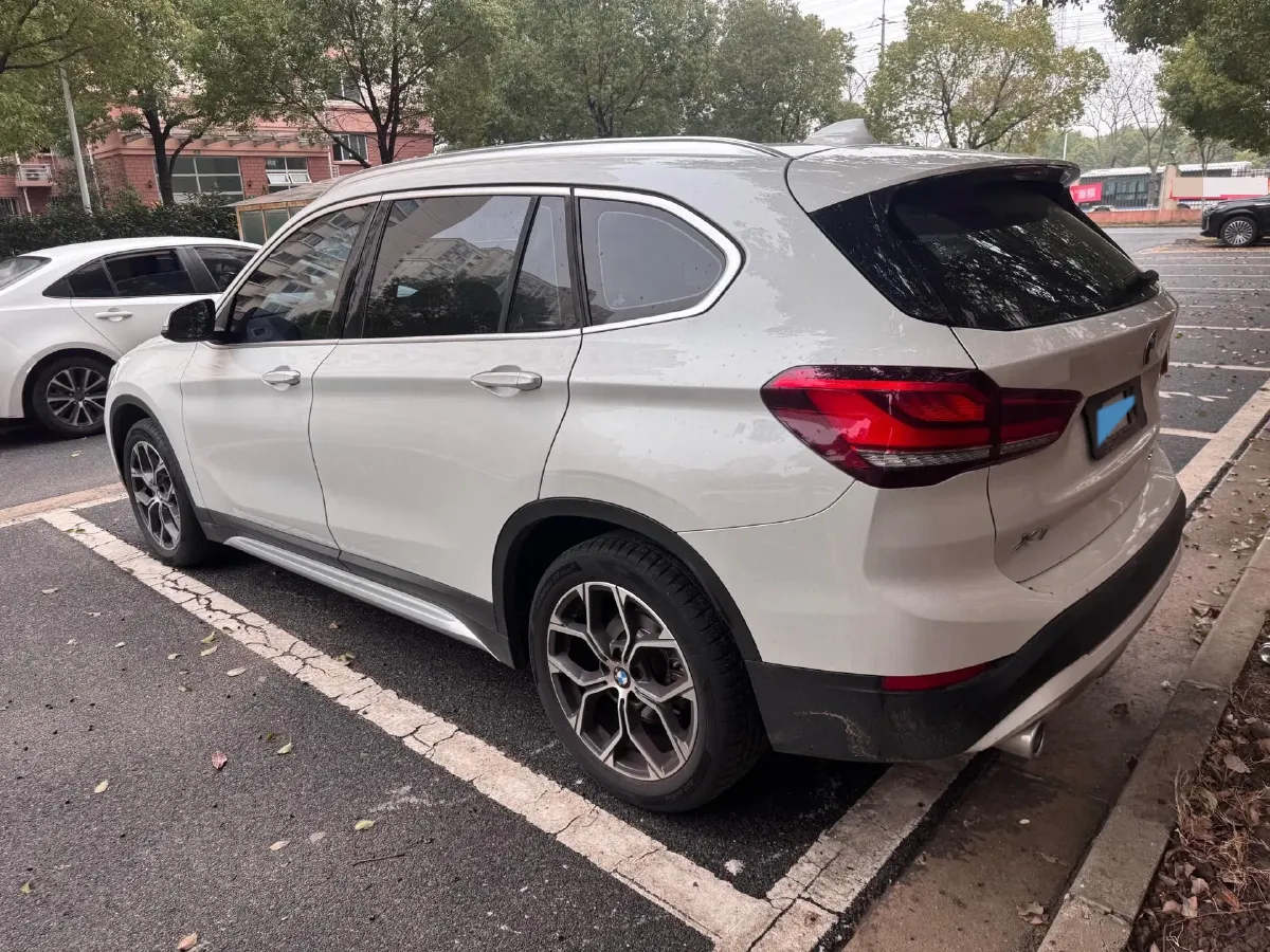 2022 BMW X1 1.5T 140HP L3 7DCT,autocango,china used car exporter,china ev exporter,chinese used car exporter,chinese used ev exporter