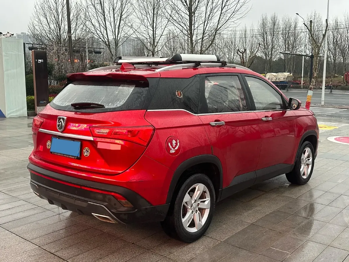 2018 BaoJun 530 1.5T 150HP L4 6MT,autocango,china used car exporter,china ev exporter,chinese used car exporter,chinese used ev exporter