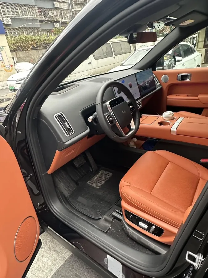 2025 Li L7 Range Extended 154HP REEV,autocango,china used car exporter,china ev exporter,chinese used car exporter,chinese used ev exporter