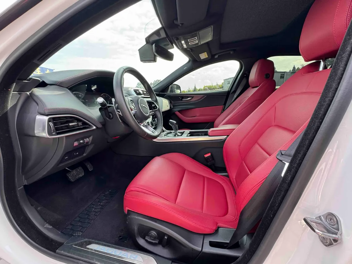 2020 Jaguar XEL 2.0T 200HP L4 8AT,autocango,china used car exporter,china ev exporter,chinese used car exporter,chinese used ev exporter