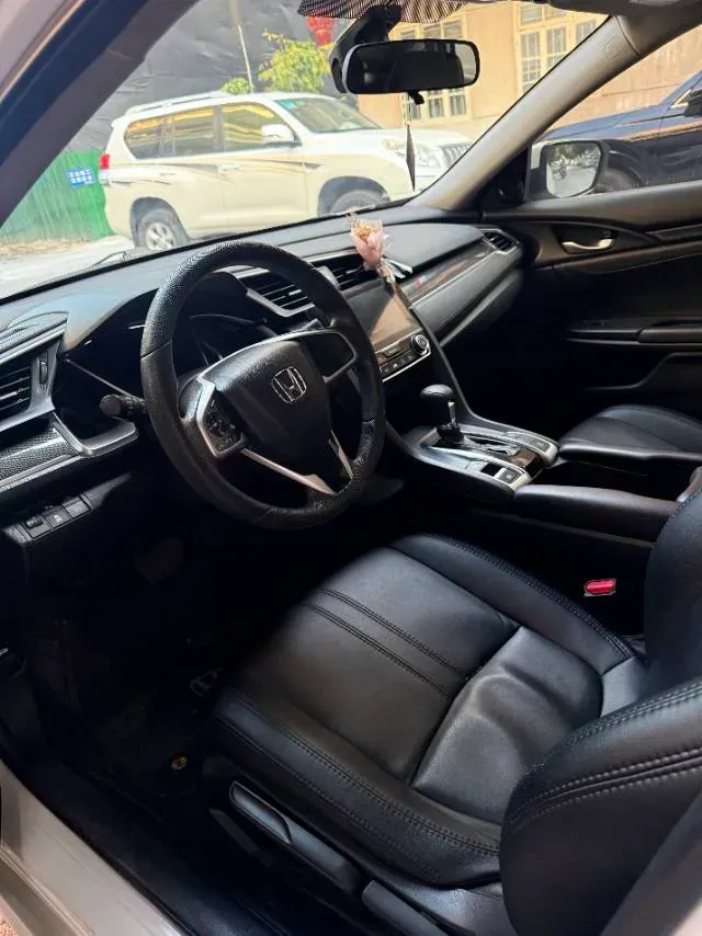 2019 Honda Civic 1.5T 177HP L4 CVT,autocango,china used car exporter,china ev exporter,chinese used car exporter,chinese used ev exporter