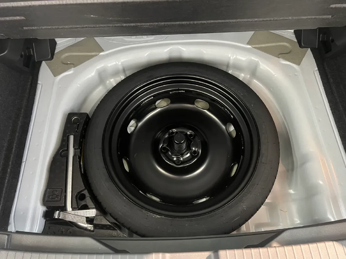 2022 Volkswagen T-Roc 1.4T 150HP L4 7DCT,autocango,china used car exporter,china ev exporter,chinese used car exporter,chinese used ev exporter