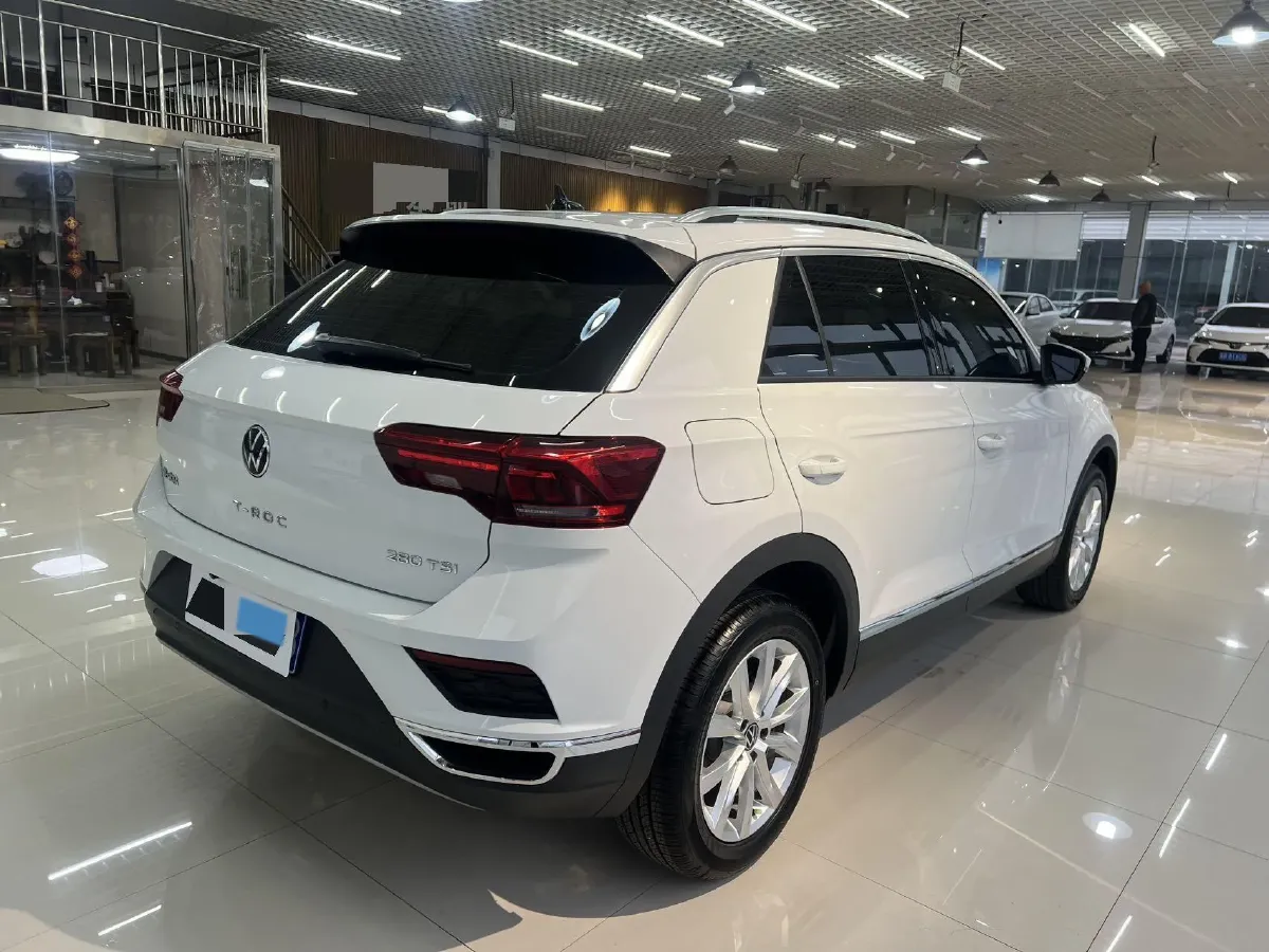 2022 Volkswagen T-Roc 1.4T 150HP L4 7DCT,autocango,china used car exporter,china ev exporter,chinese used car exporter,chinese used ev exporter