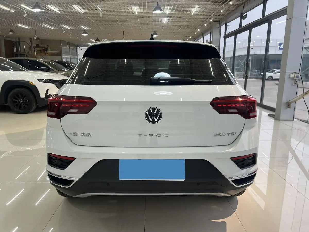 2022 Volkswagen T-Roc 1.4T 150HP L4 7DCT,autocango,china used car exporter,china ev exporter,chinese used car exporter,chinese used ev exporter