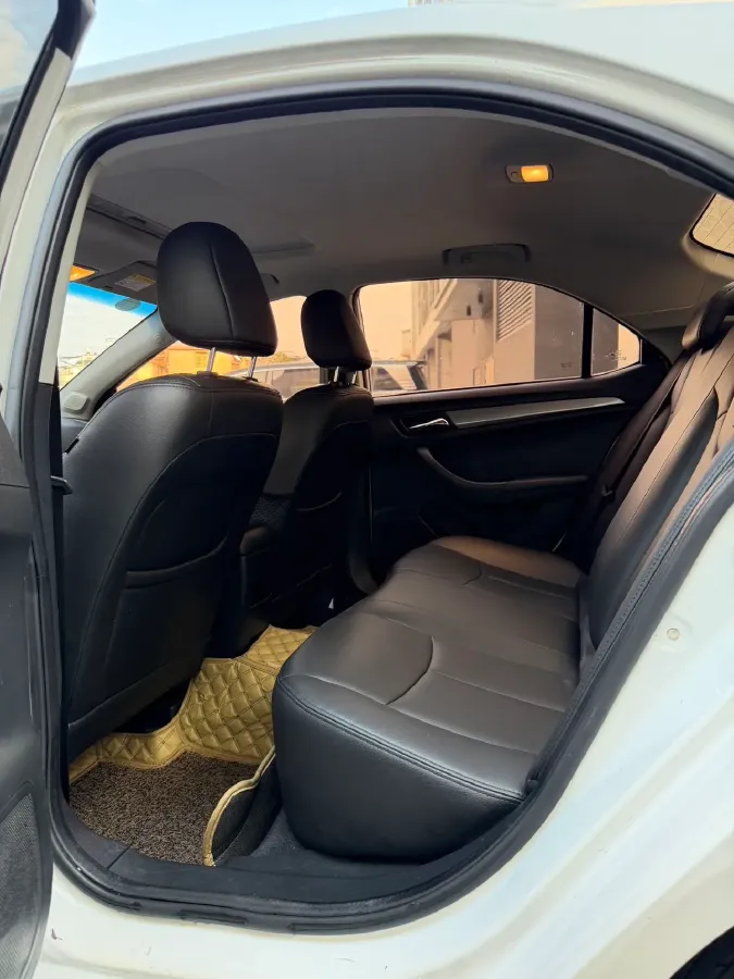 2018 Roewe 360 1.5L 116HP L4 4AT,autocango,china used car exporter,china ev exporter,chinese used car exporter,chinese used ev exporter