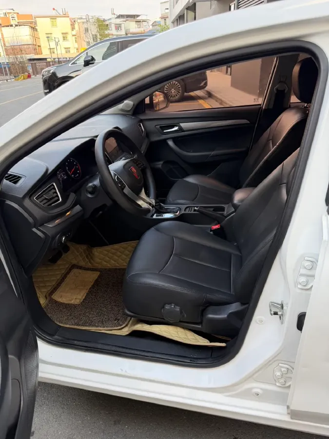 2018 Roewe 360 1.5L 116HP L4 4AT,autocango,china used car exporter,china ev exporter,chinese used car exporter,chinese used ev exporter