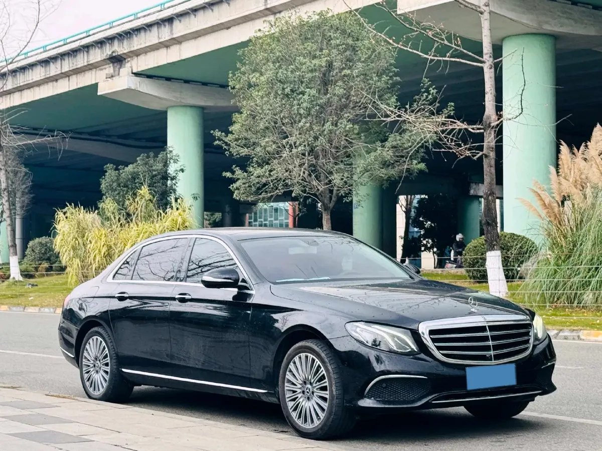 2020 Mercedes-Benz E Class 2.0T 258HP L4 9AT,autocango,china used car exporter,china ev exporter,chinese used car exporter,chinese used ev exporter