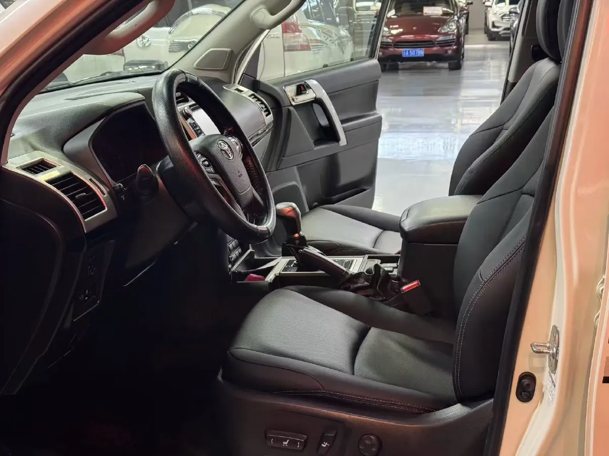 2018 BMW X3 2.0T 252HP L4 8AT,autocango,china used car exporter,china ev exporter,chinese used car exporter,chinese used ev exporter