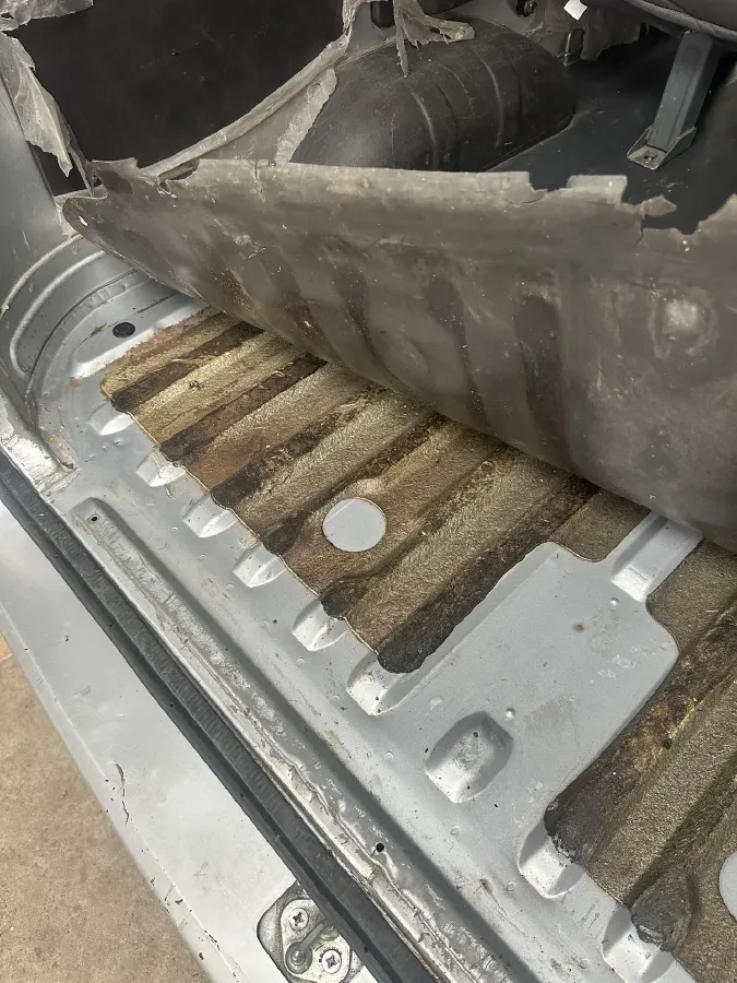 2021 WuLing RongGuang 1.5L 99HP L4 5MT,autocango,china used car exporter,china ev exporter,chinese used car exporter,chinese used ev exporter