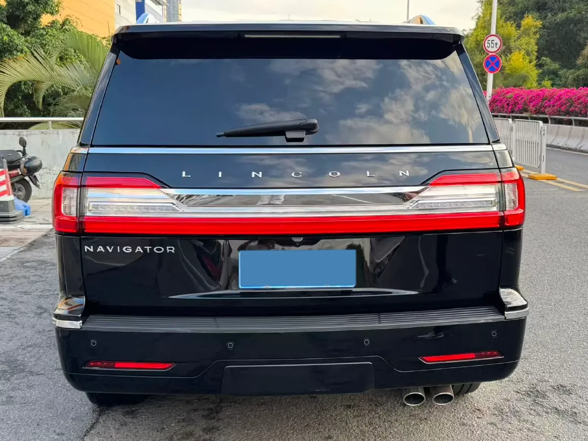 2019 Lincoln Navigator 3.5T 388HP V6 10AT,autocango,china used car exporter,china ev exporter,chinese used car exporter,chinese used ev exporter