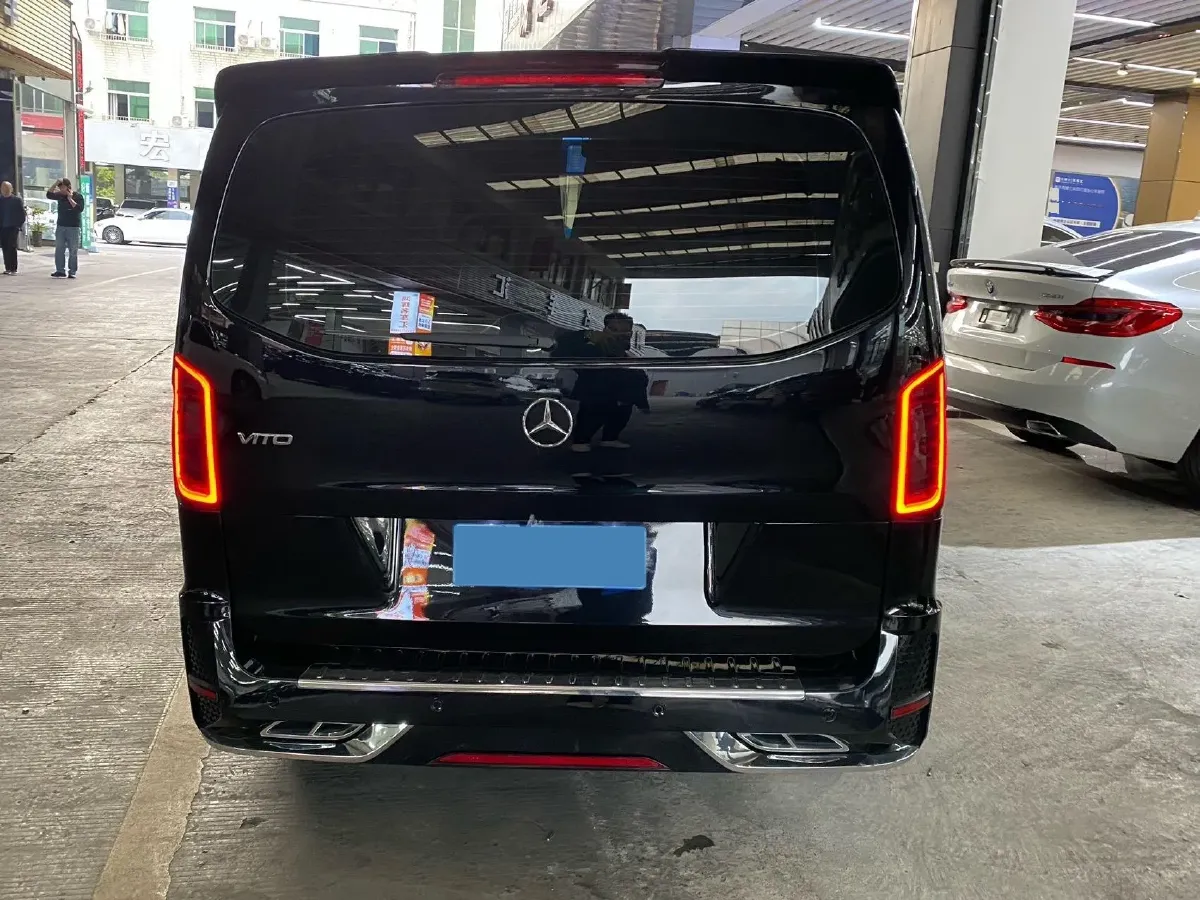 2021 Mercedes-Benz Vito 2.0T 211HP L4 9AT,autocango,china used car exporter,china ev exporter,chinese used car exporter,chinese used ev exporter