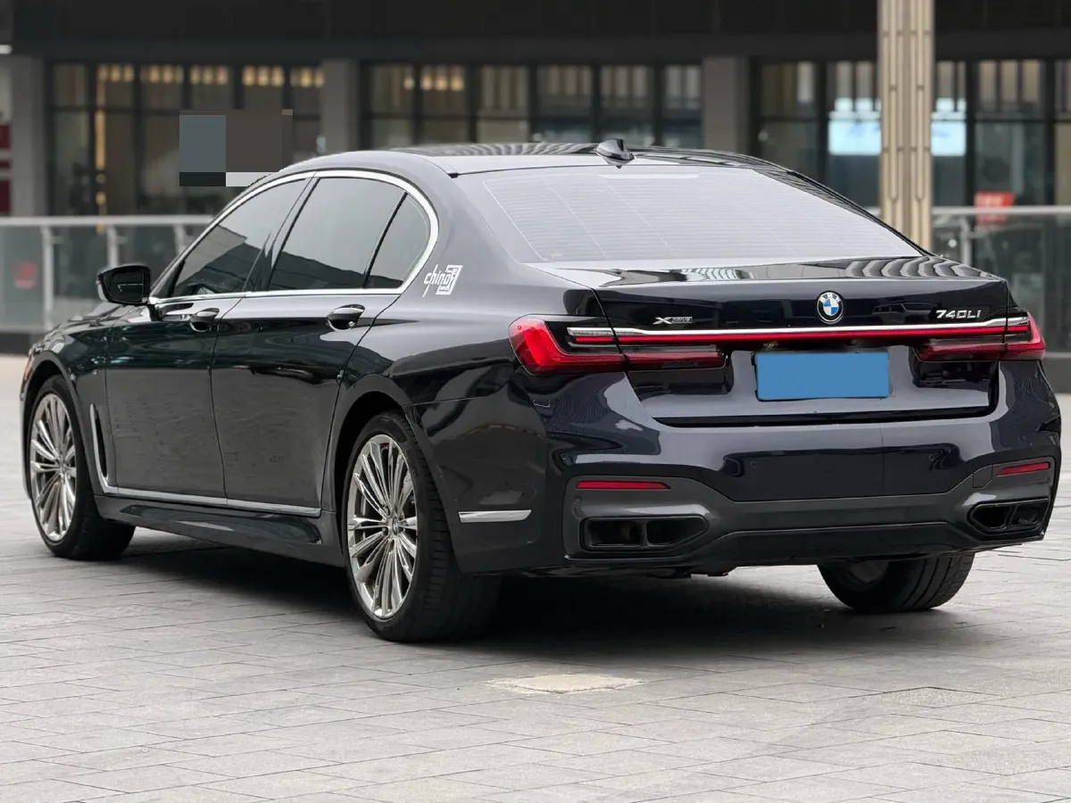 2019 BMW 7 Series 2.0T 265HP L4 8AT,autocango,china used car exporter,china ev exporter,chinese used car exporter,chinese used ev exporter