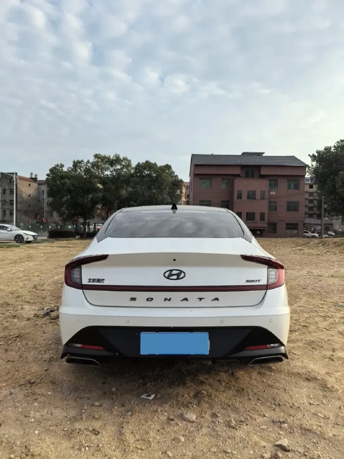 2022 Hyundai Sonata 2.0T 240HP L4 8AT,autocango,china used car exporter,china ev exporter,chinese used car exporter,chinese used ev exporter