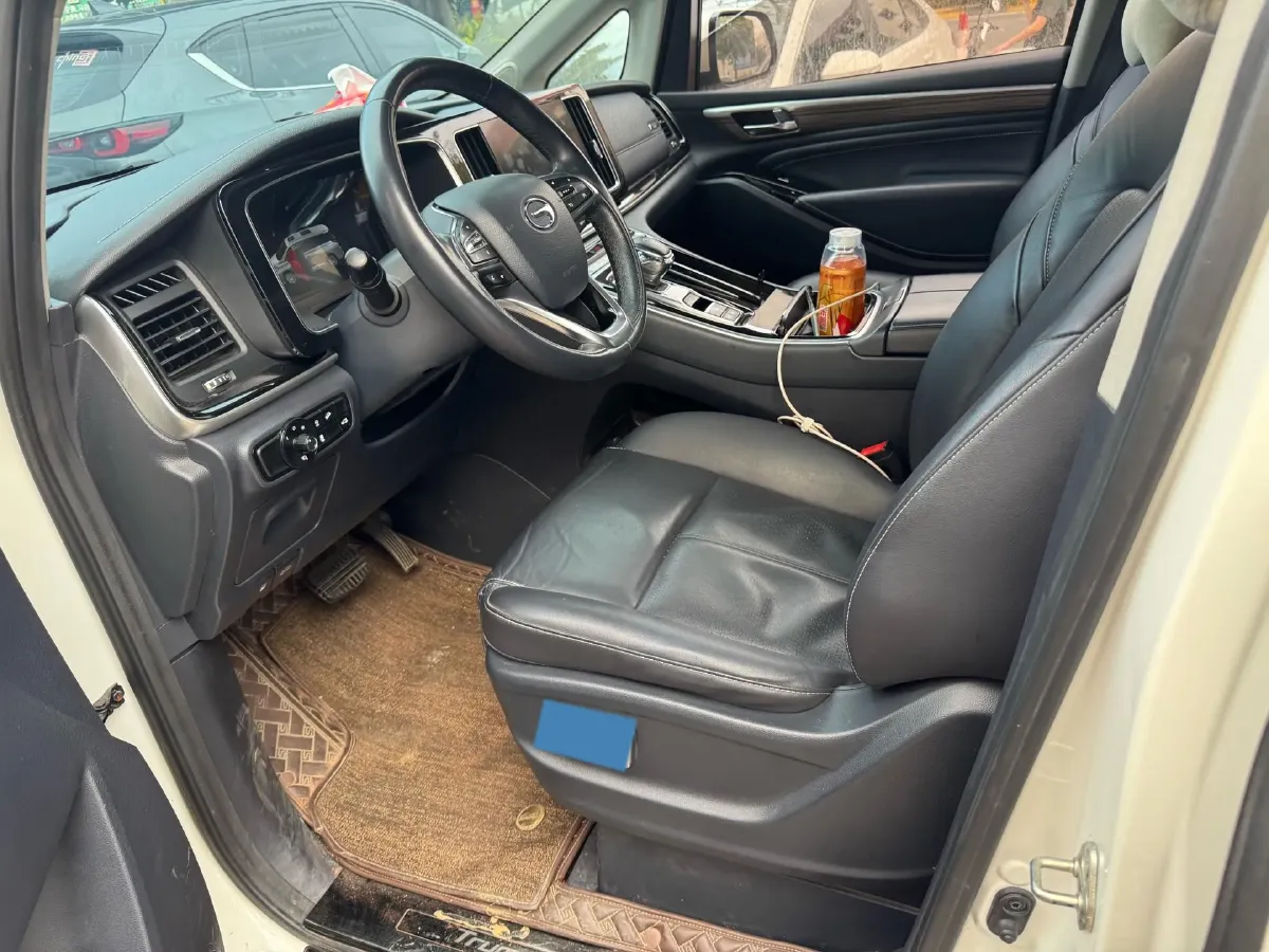 2021 GAC Trumpchi M8 2.0T 252HP L4 8AT,autocango,china used car exporter,china ev exporter,chinese used car exporter,chinese used ev exporter