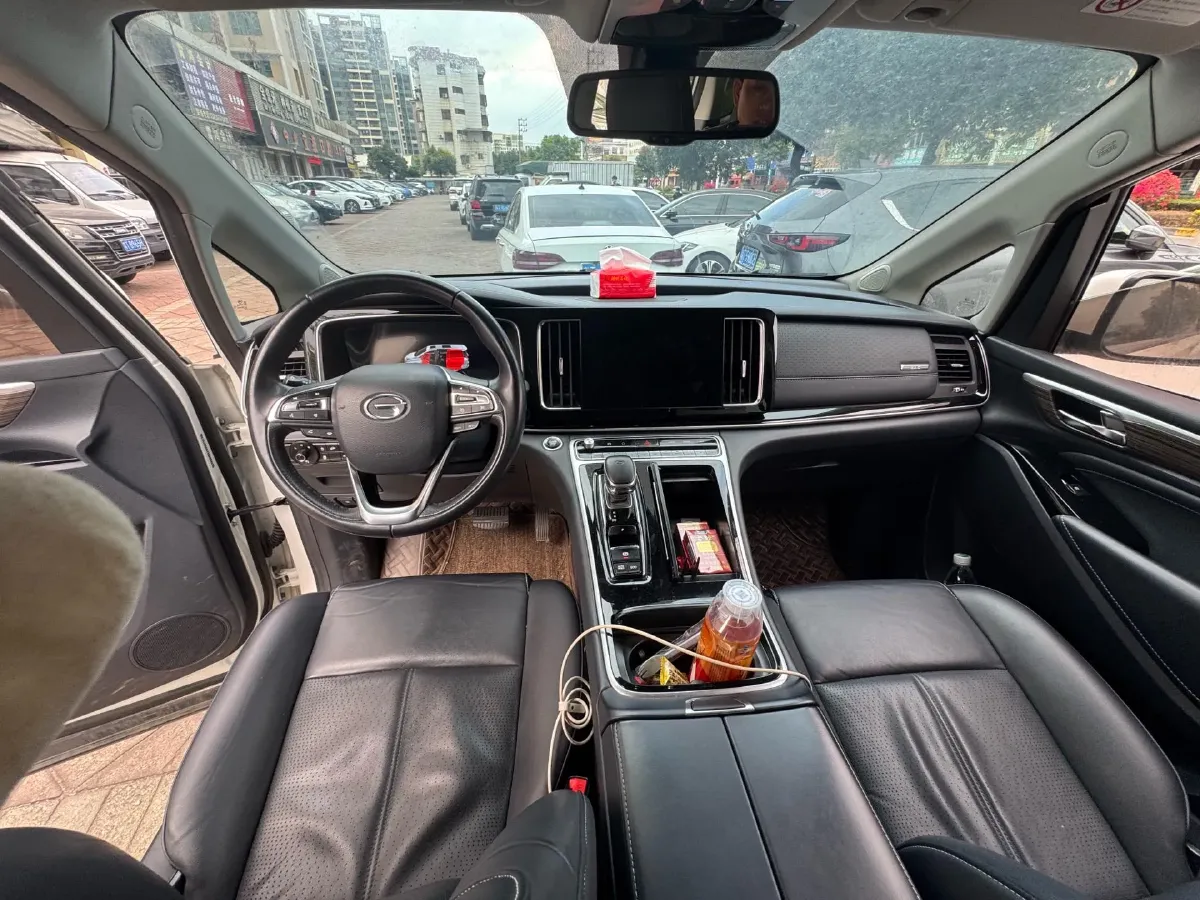 2021 GAC Trumpchi M8 2.0T 252HP L4 8AT,autocango,china used car exporter,china ev exporter,chinese used car exporter,chinese used ev exporter