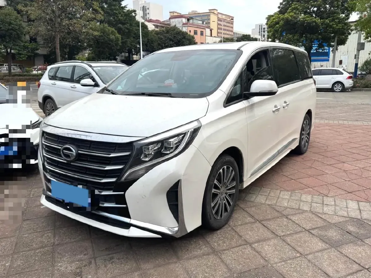 2021 GAC Trumpchi M8 2.0T 252HP L4 8AT,autocango,china used car exporter,china ev exporter,chinese used car exporter,chinese used ev exporter