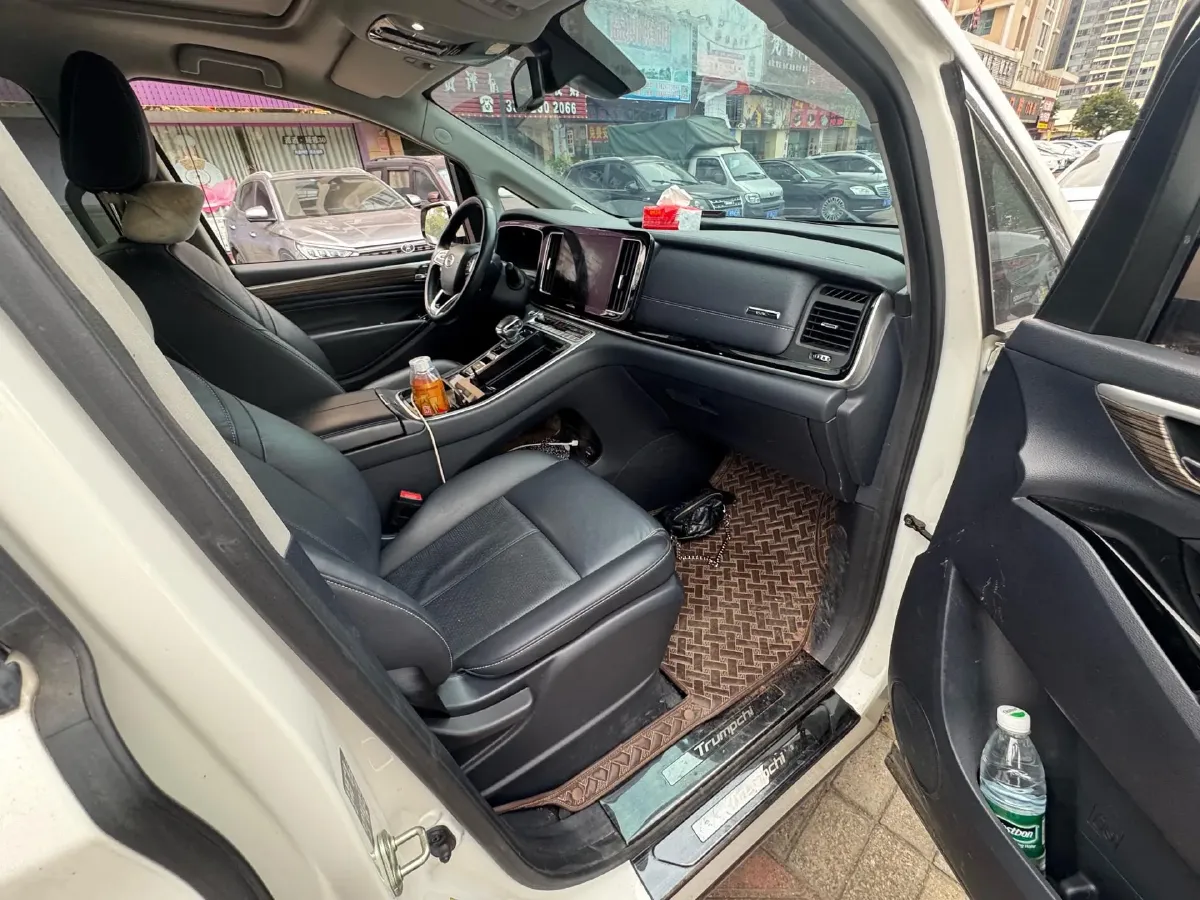 2021 GAC Trumpchi M8 2.0T 252HP L4 8AT,autocango,china used car exporter,china ev exporter,chinese used car exporter,chinese used ev exporter
