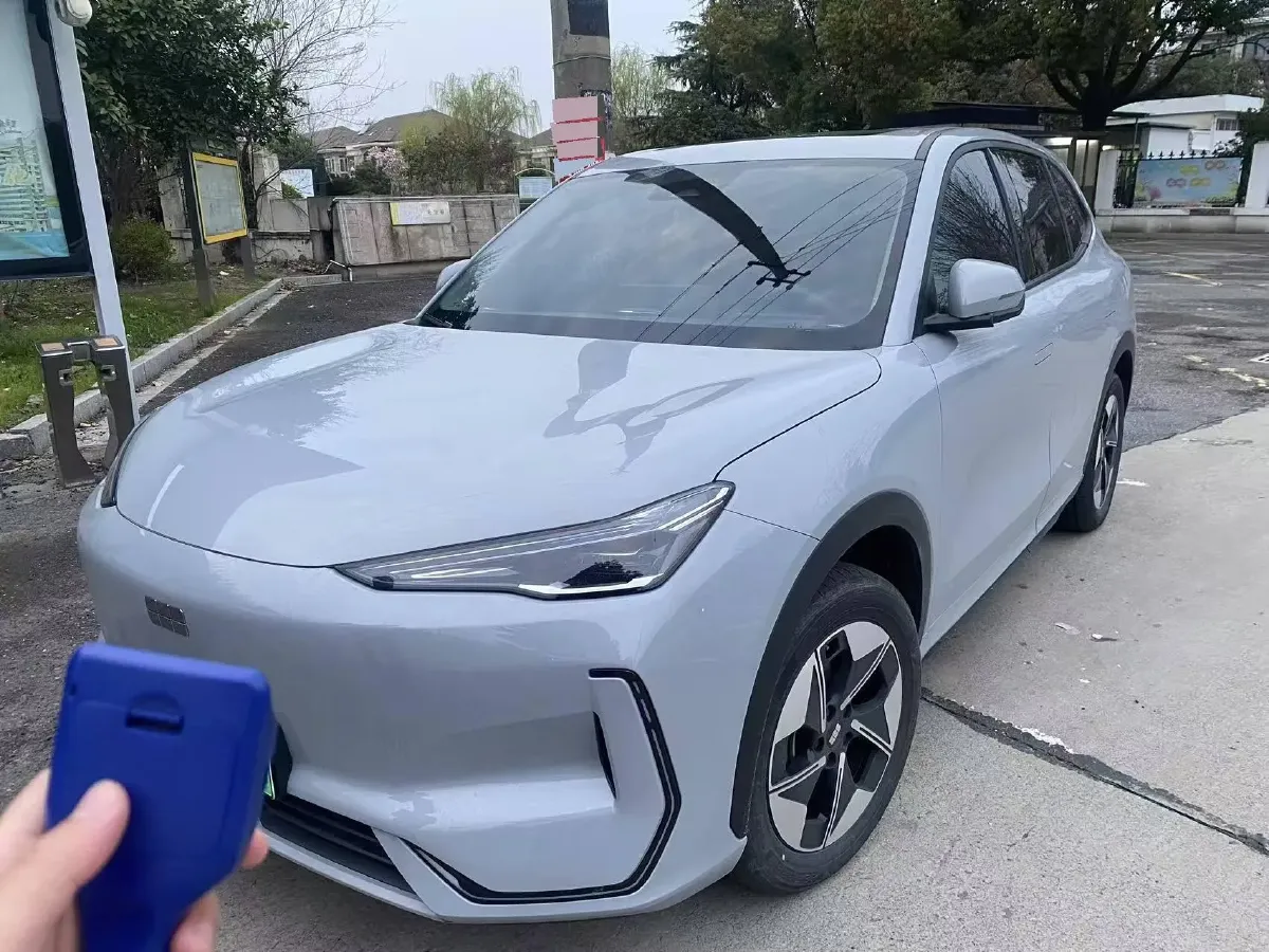 2024 Geely Emgrand L HiP 1.5T 181HP L4 3DHT PHEV 15.5KWH,autocango,china used car exporter,china ev exporter,chinese used car exporter,chinese used ev exporter