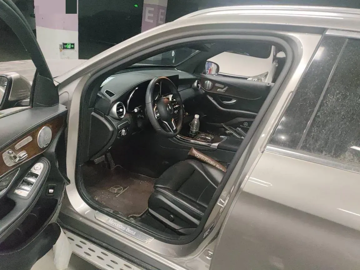 2021 Mercedes-Benz GLC Class 2.0T 258HP L4 9AT,autocango,china used car exporter,china ev exporter,chinese used car exporter,chinese used ev exporter