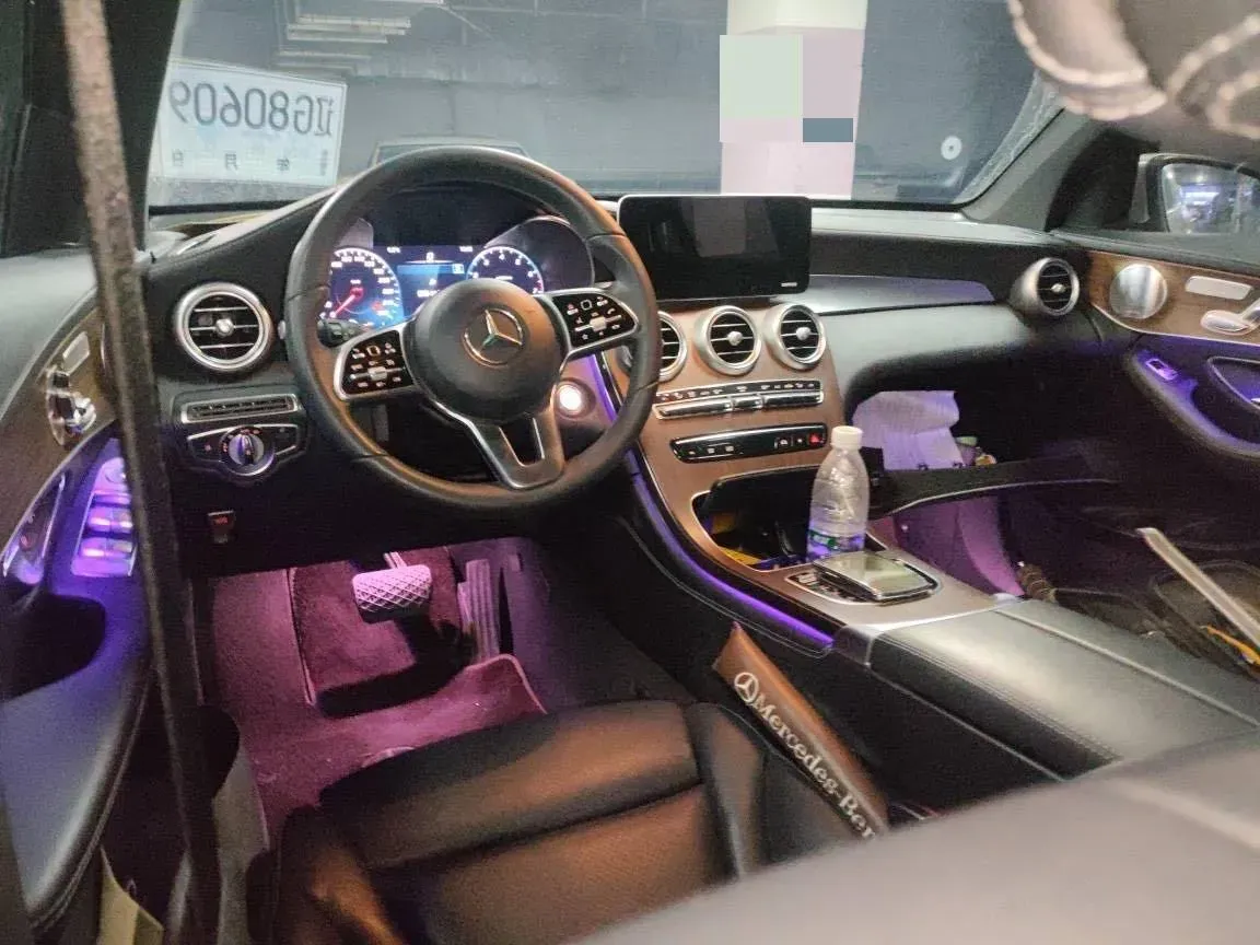 2021 Mercedes-Benz GLC Class 2.0T 258HP L4 9AT,autocango,china used car exporter,china ev exporter,chinese used car exporter,chinese used ev exporter