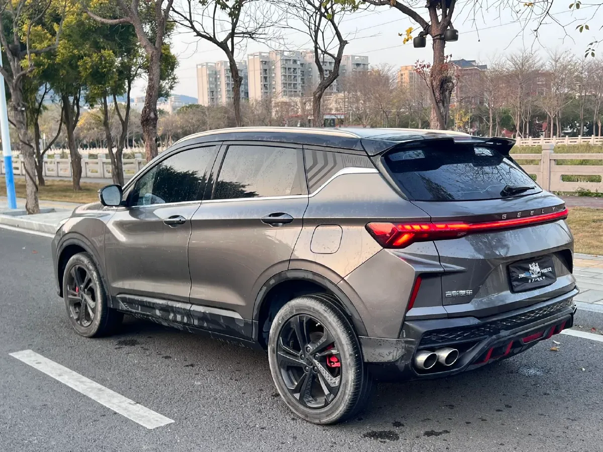 2022 Geely Coolray 1.5T 181HP L4 7DCT,autocango,china used car exporter,china ev exporter,chinese used car exporter,chinese used ev exporter