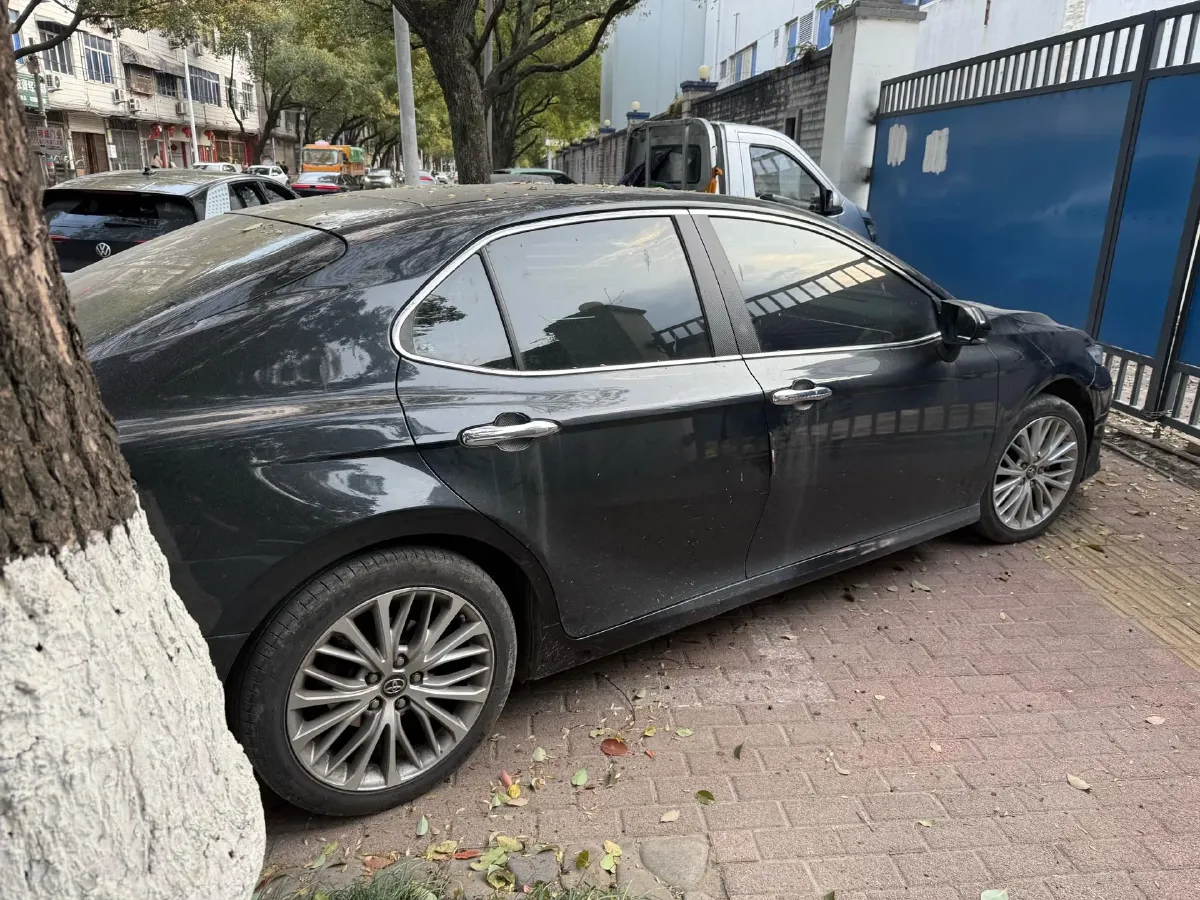 2019 Toyota Camry 2.5L 209HP L4 8AT,autocango,china used car exporter,china ev exporter,chinese used car exporter,chinese used ev exporter
