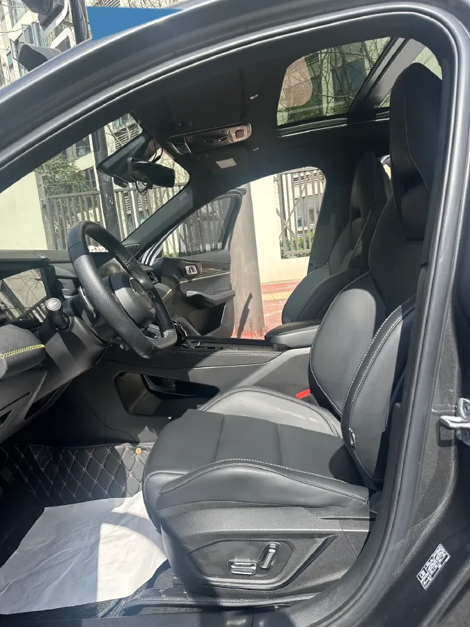 2023 LYNK&CO 03 2.0T 254HP L4 7DCT,autocango,china used car exporter,china ev exporter,chinese used car exporter,chinese used ev exporter