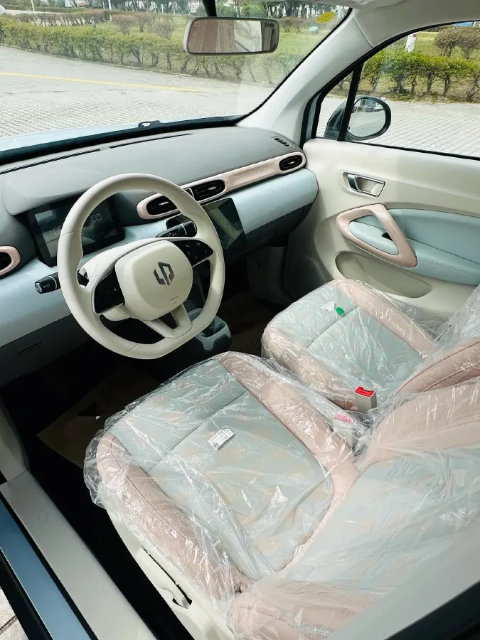 2025 Leapmotor T03 BEV 41.3KWH,autocango,china used car exporter,china ev exporter,chinese used car exporter,chinese used ev exporter