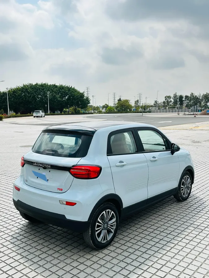 2025 Leapmotor T03 BEV 41.3KWH,autocango,china used car exporter,china ev exporter,chinese used car exporter,chinese used ev exporter