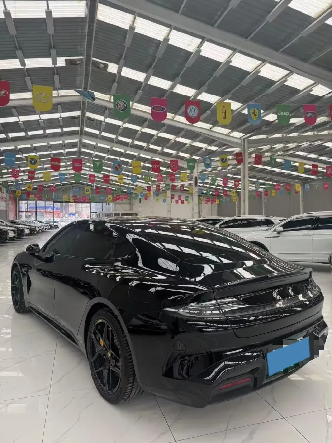 2024 MI SU7 BEV 73.6KWH,autocango,china used car exporter,china ev exporter,chinese used car exporter,chinese used ev exporter