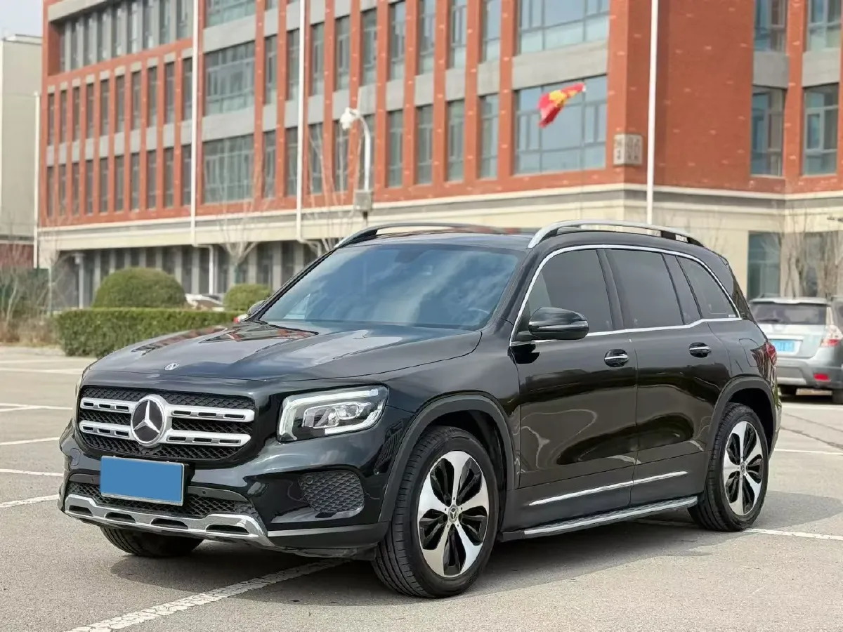 2021 Mercedes-Benz GLB Class 1.3T 163HP L4 7DCT,autocango,china used car exporter,china ev exporter,chinese used car exporter,chinese used ev exporter